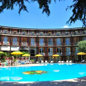 Continental 3*, Garda (Verona) Italia